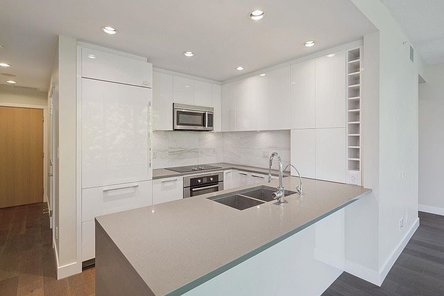 710 5728 Berton Avenue Vancouver, BC - 15