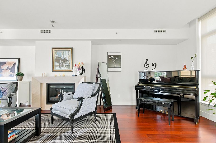 602 6080 Iona Drive Vancouver, BC - 5