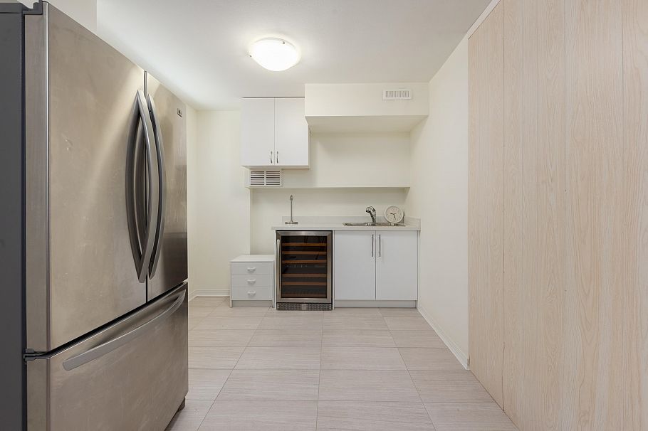 772 Regal Crescent North Vancouver, BC - 32