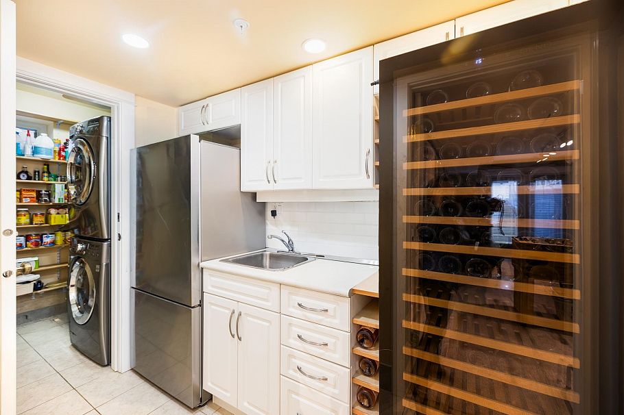 4337 W 15th Avenue Vancouver, BC - 37
