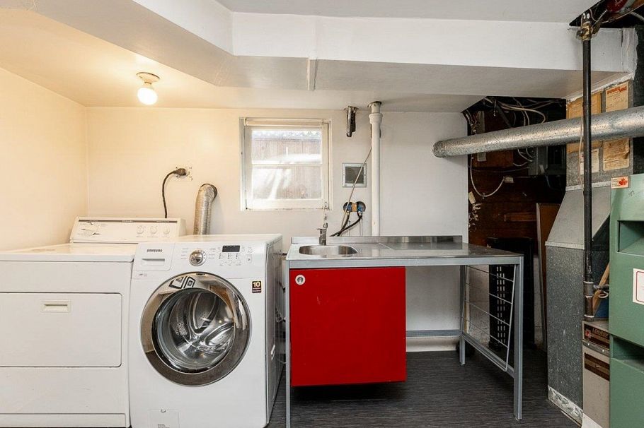 2903 W 42nd Avenue Vancouver, BC - 26