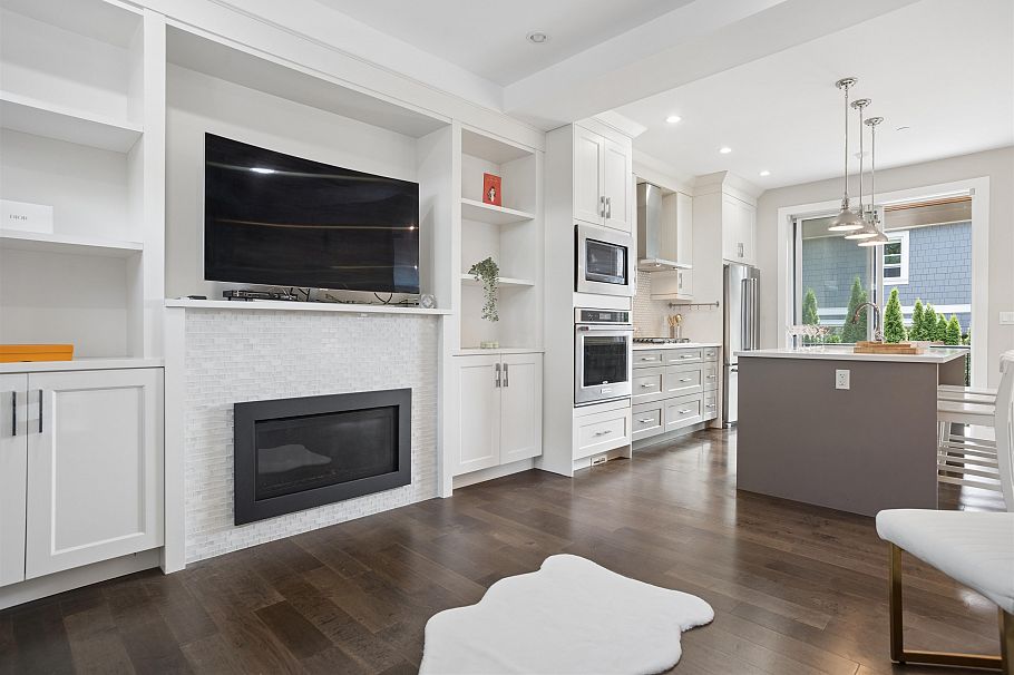 2020 Carson Court North Vancouver, BC - 21