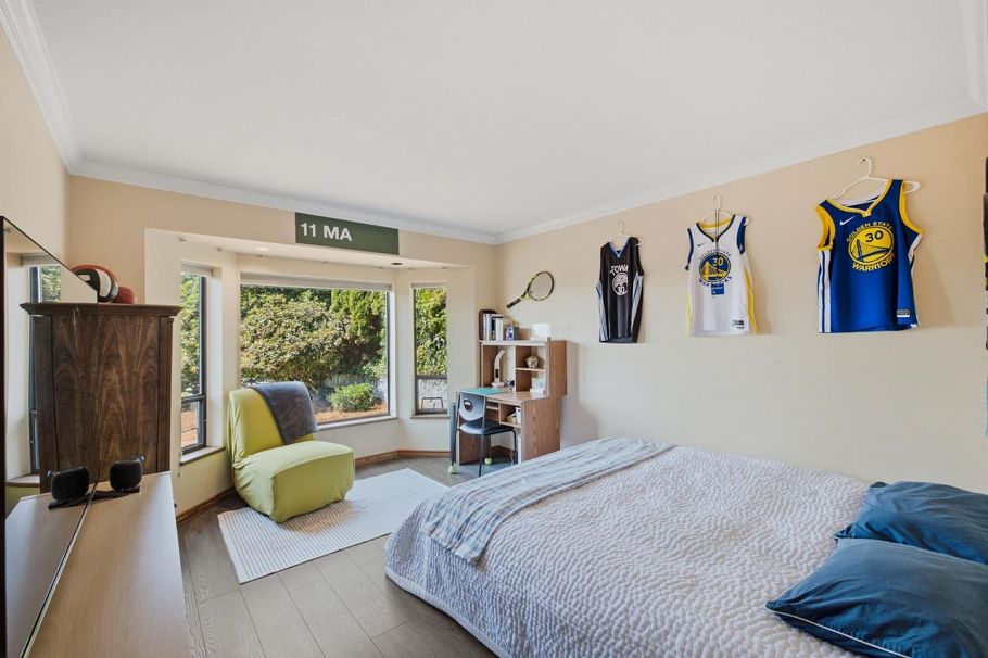 2008 Blairview Avenue North Vancouver, BC - 18