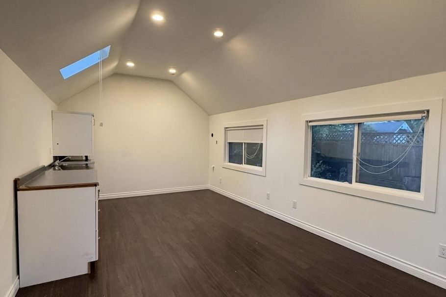 2903 W 42nd Avenue Vancouver, BC - 37