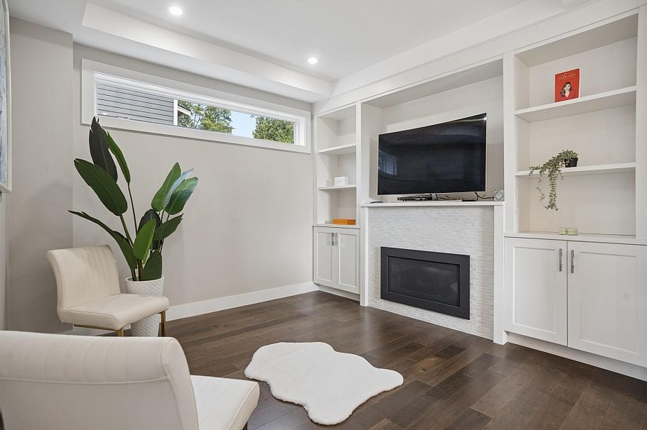 2020 Carson Court North Vancouver, BC - 23