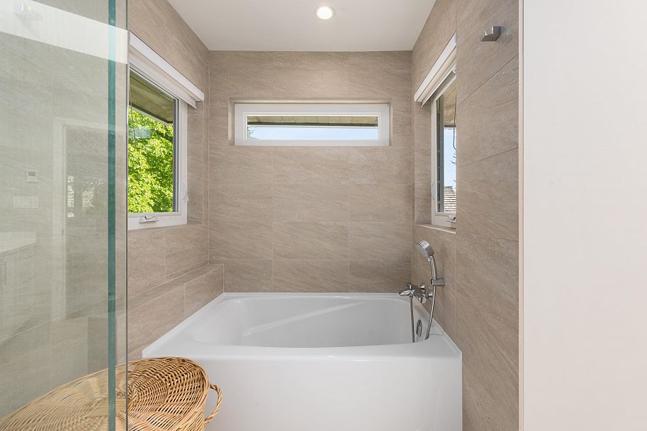 772 Regal Crescent North Vancouver, BC - 22