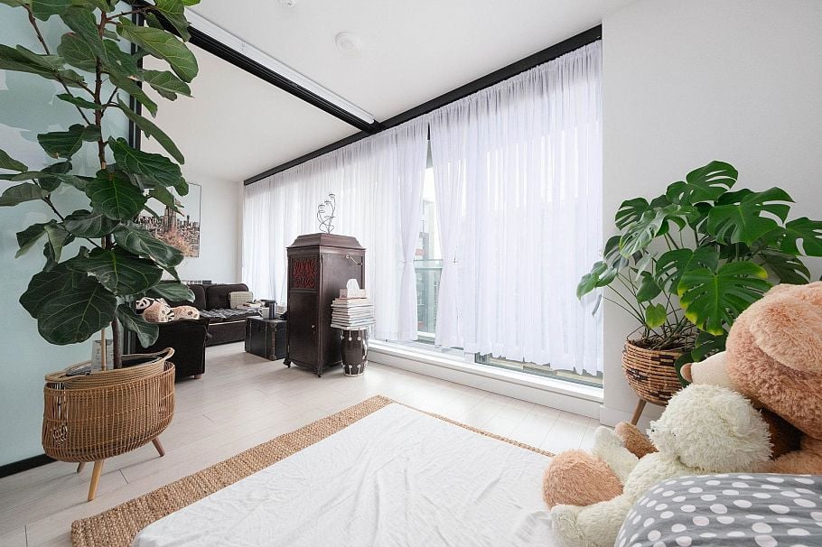 905 1768 Cook Street Vancouver, BC - 11