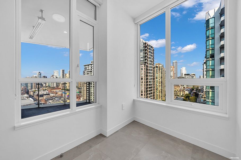 2005 885 Cambie Street Vancouver, BC - 26
