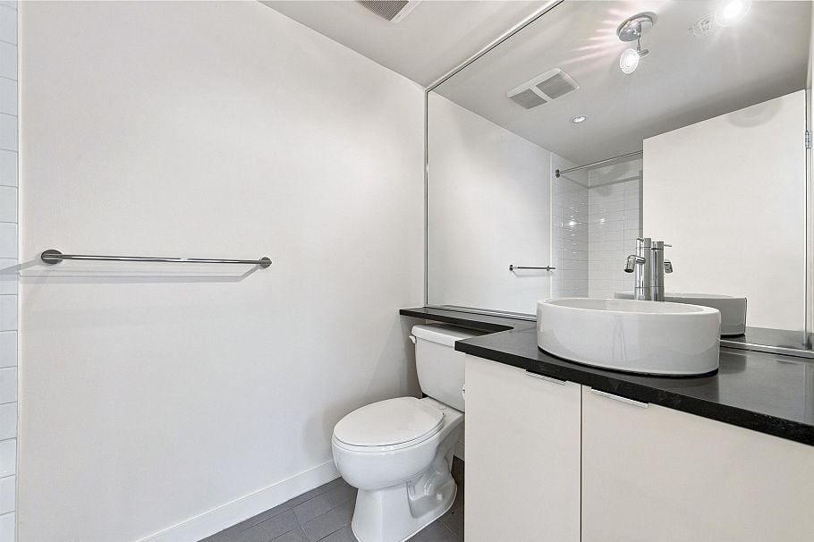 1205 788 Hamilton Street Vancouver, BC - 10