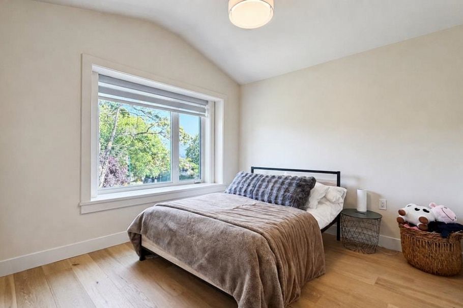 3214 W King Edward Avenue Vancouver, BC - 15