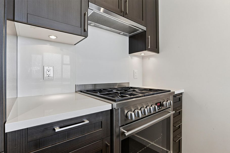 3305 5665 Boundary Road Vancouver, BC - 5