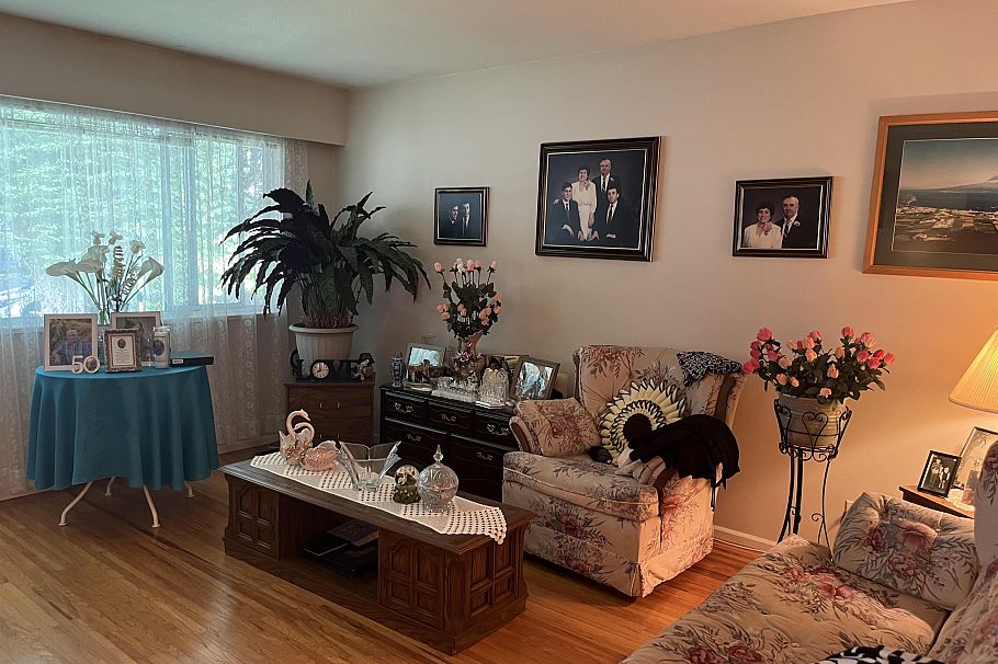 2665 Ward Street Vancouver, BC - 3