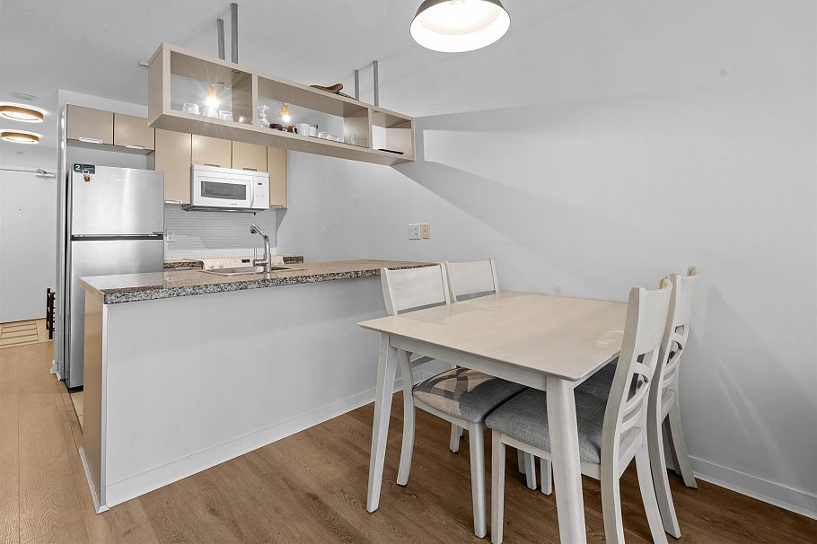 705 1082 Seymour Street Vancouver, BC - 10