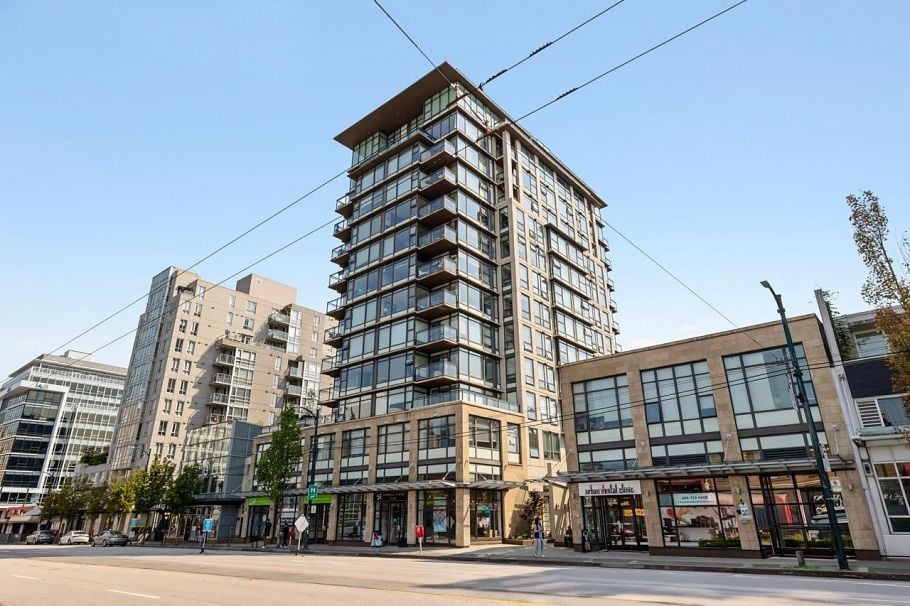 707 1068 W Broadway Vancouver, BC - 3