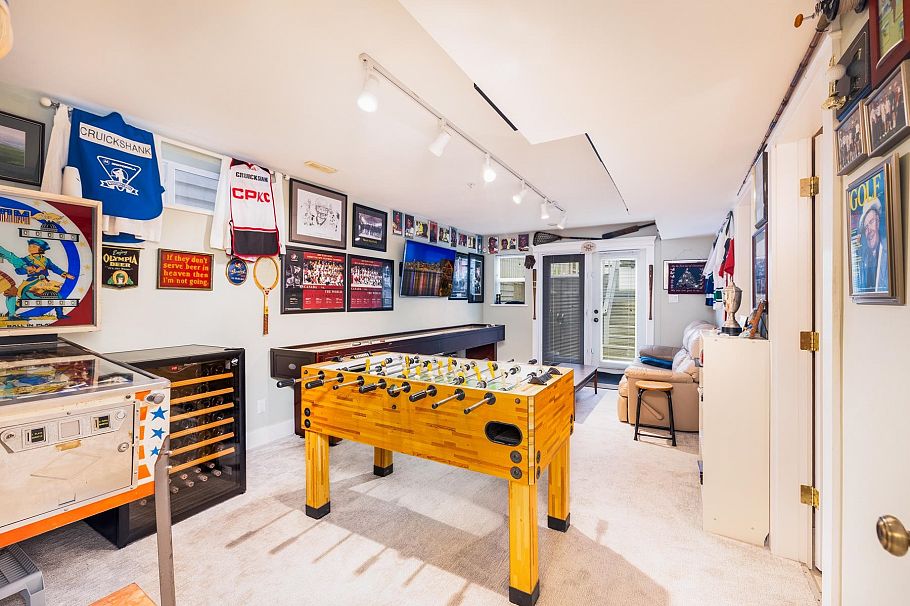 4337 W 15th Avenue Vancouver, BC - 35