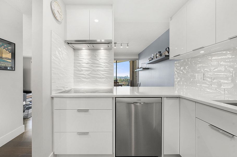 1101 444 Lonsdale Avenue North Vancouver, BC - 15
