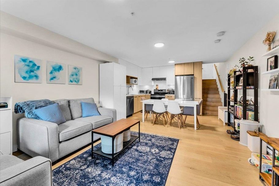 4410 Nanaimo Street Vancouver, BC - 3