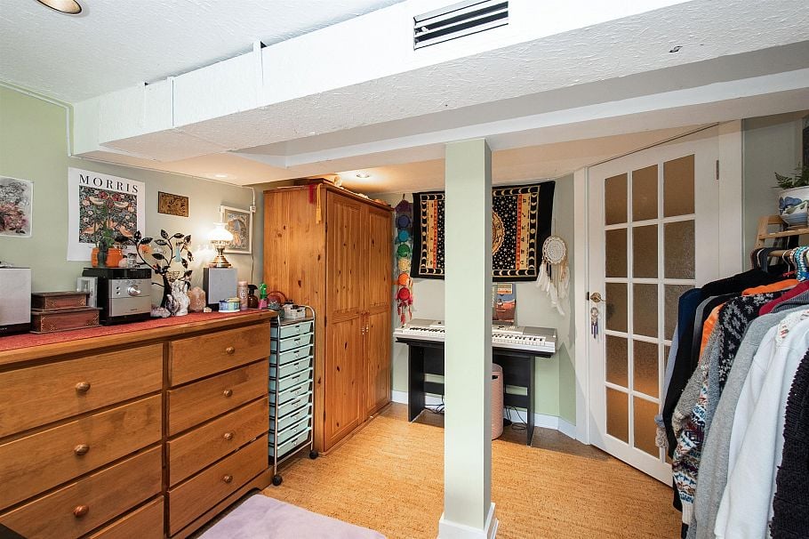 1560 Macgowan Avenue North Vancouver, BC - 29