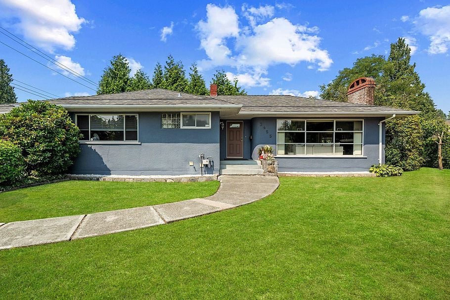 3455 Highland Boulevard North Vancouver, BC - 1