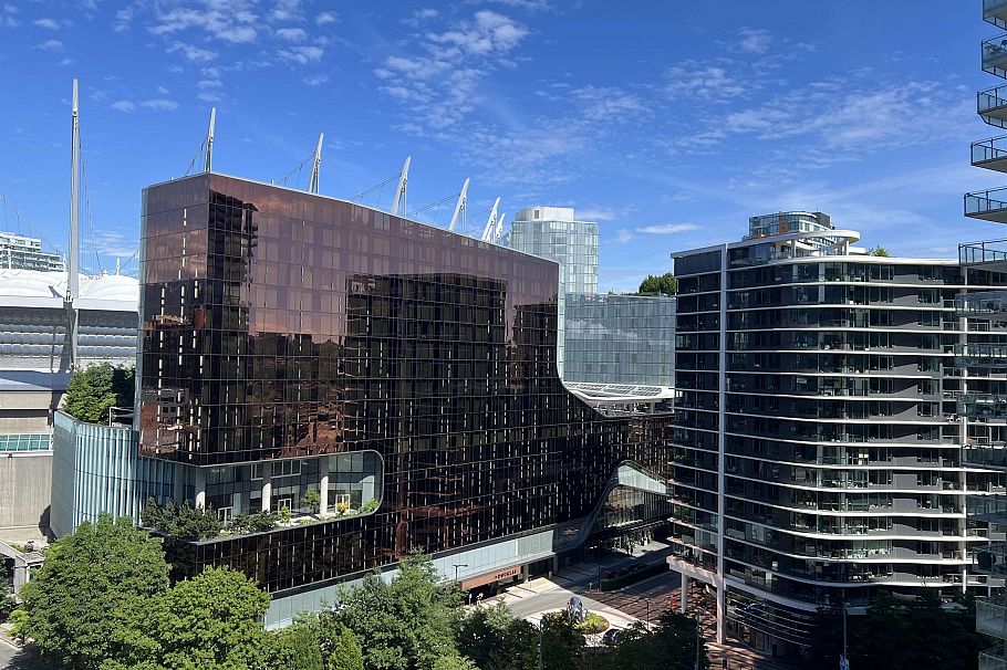 1707 939 Expo Boulevard Vancouver, BC - 5