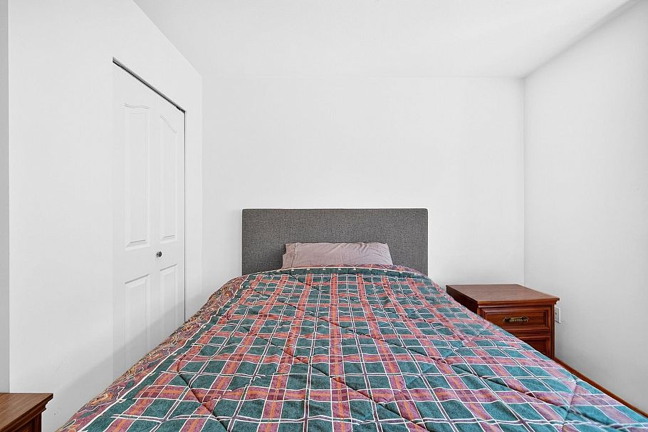 3423 E 24th Avenue Vancouver, BC - 22