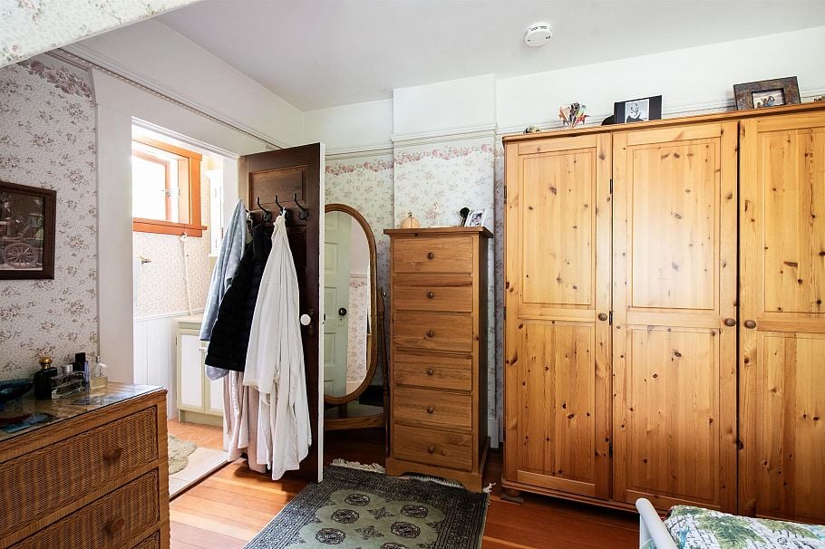 1560 Macgowan Avenue North Vancouver, BC - 22