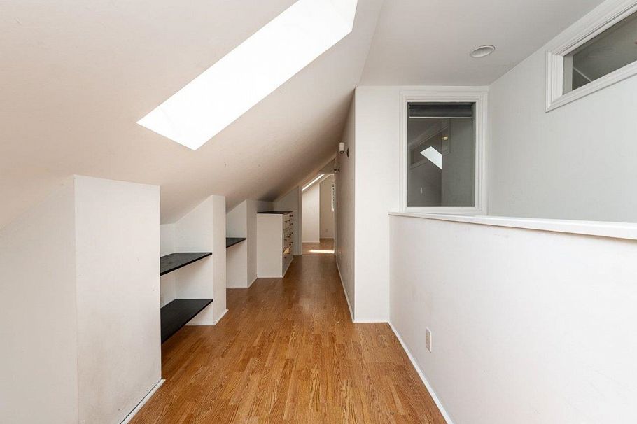2903 W 42nd Avenue Vancouver, BC - 19
