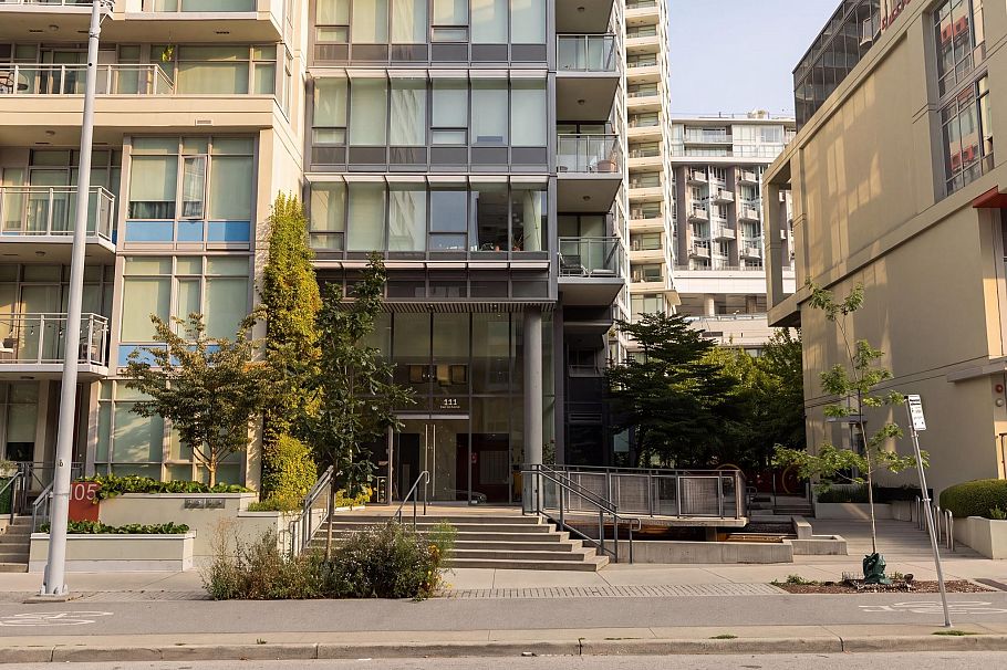 203 111 E 1st Avenue Vancouver, BC - 22
