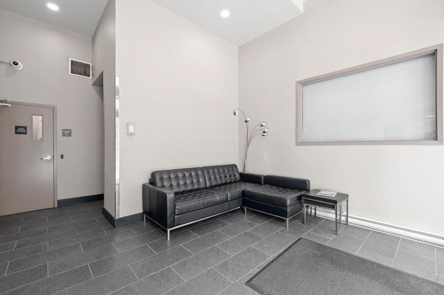 707 1068 W Broadway Vancouver, BC - 7