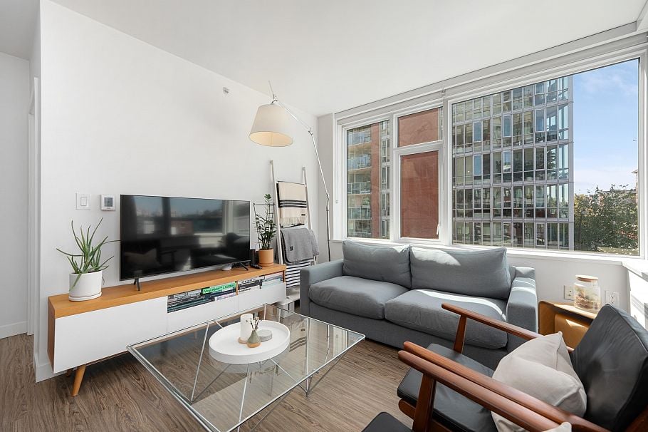 414 209 E 7th Avenue Vancouver, BC - 3