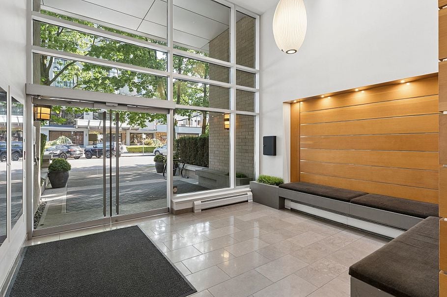 503 175 W 2nd Street North Vancouver, BC - 31
