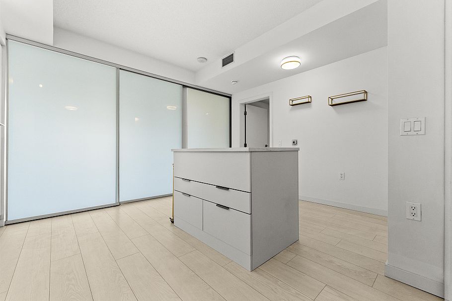 728 180 E 2nd Avenue Vancouver, BC - 5