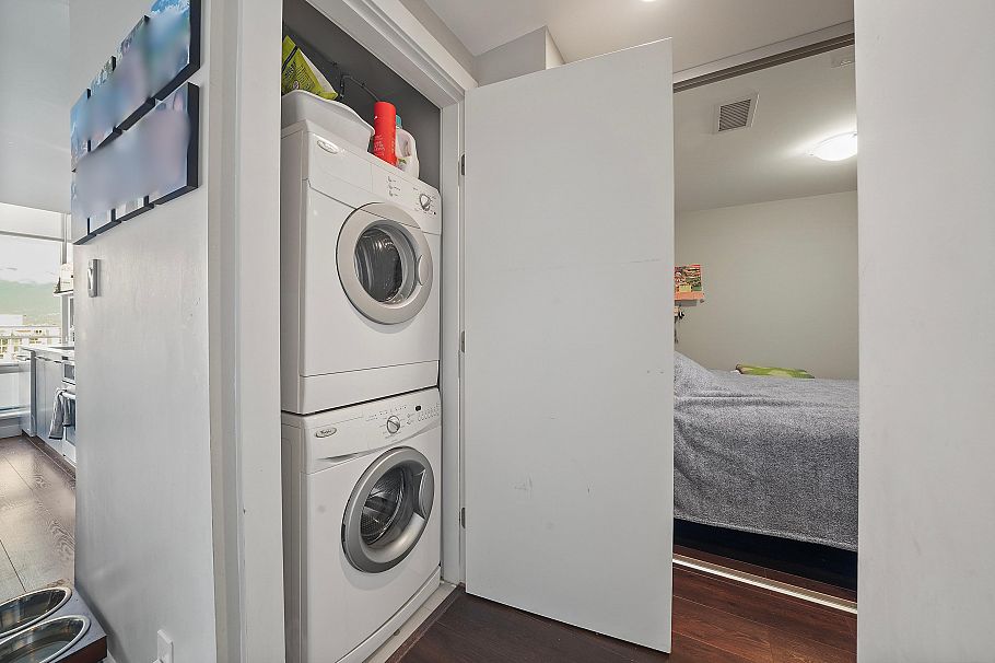 1915 1618 Quebec Street Vancouver, BC - 10