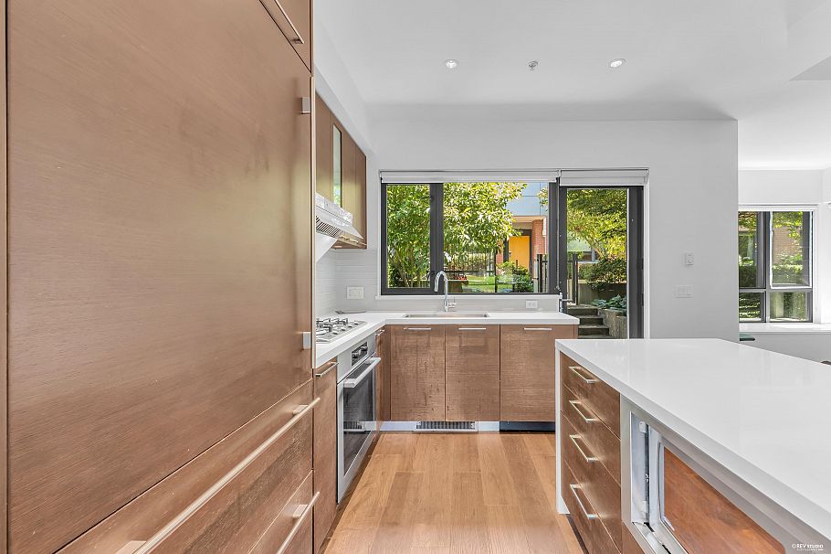6346 Ash Street Vancouver, BC - 9