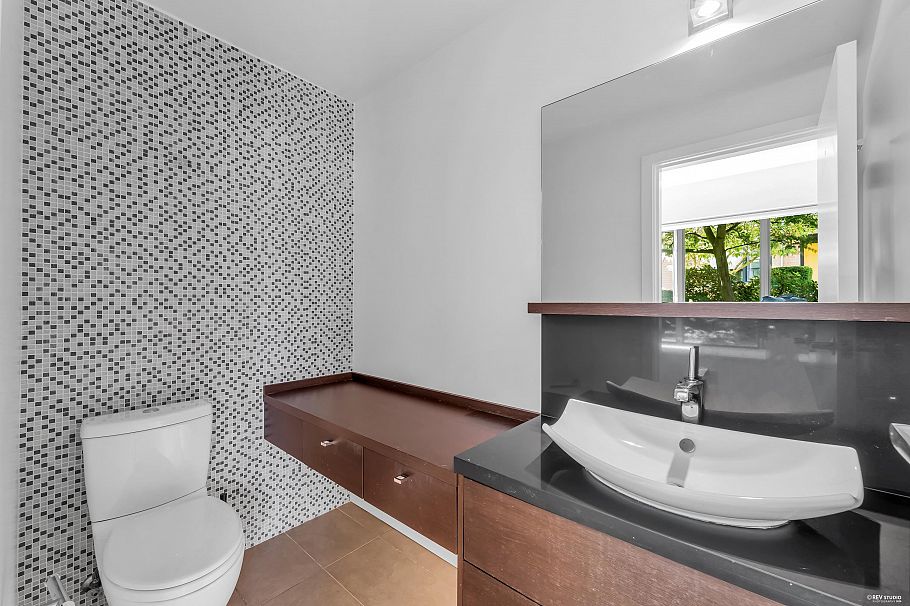 6346 Ash Street Vancouver, BC - 12