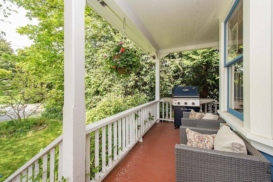 1560 Macgowan Avenue North Vancouver, BC - 4