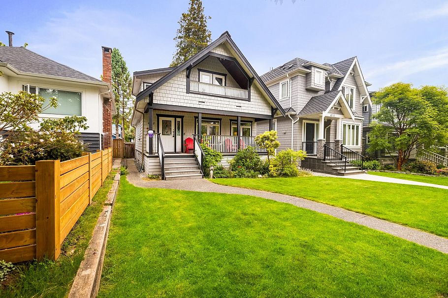 4337 W 15th Avenue Vancouver, BC - 3