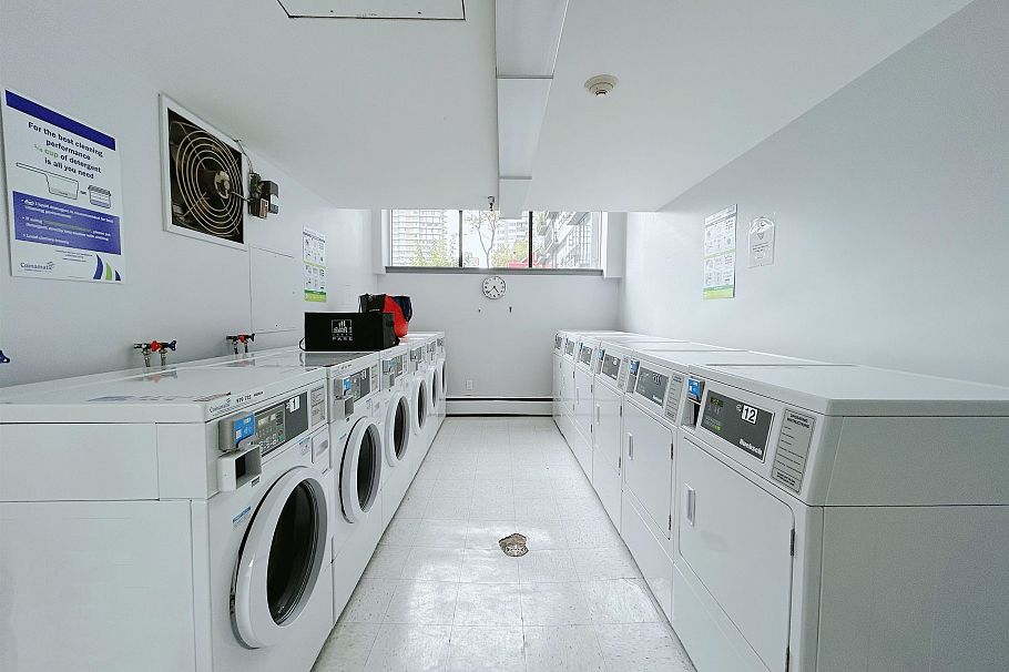606 1740 Comox Street Vancouver, BC - 29