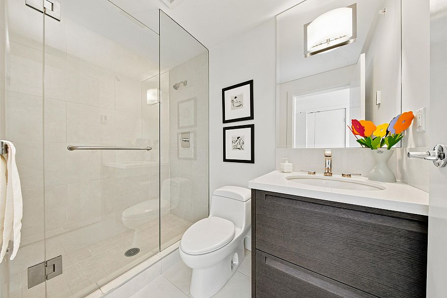 602 6080 Iona Drive Vancouver, BC - 12