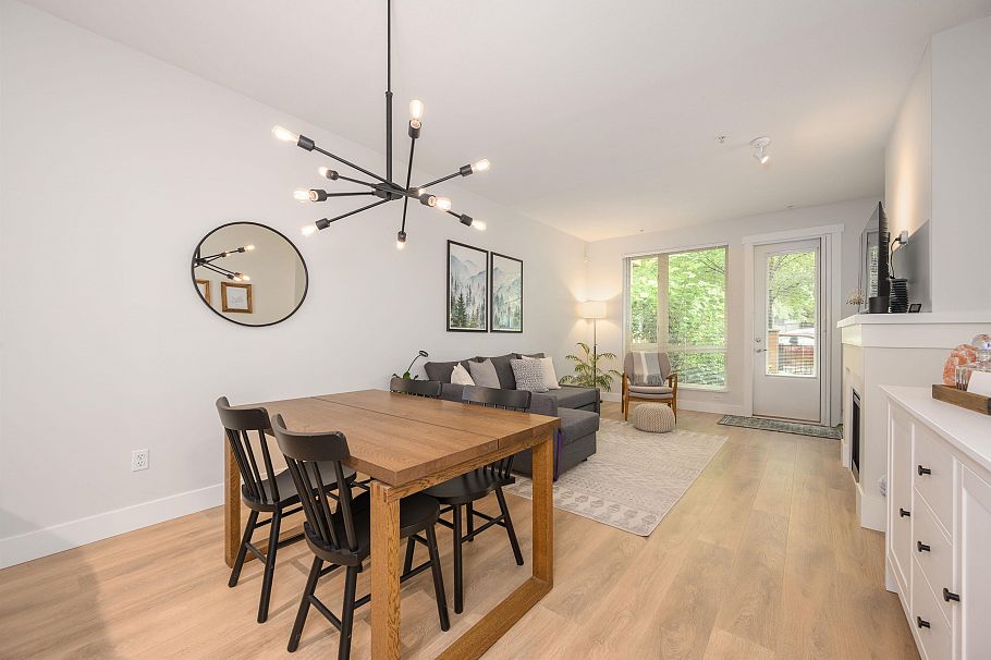 112 2601 Whiteley Court North Vancouver, BC - 8