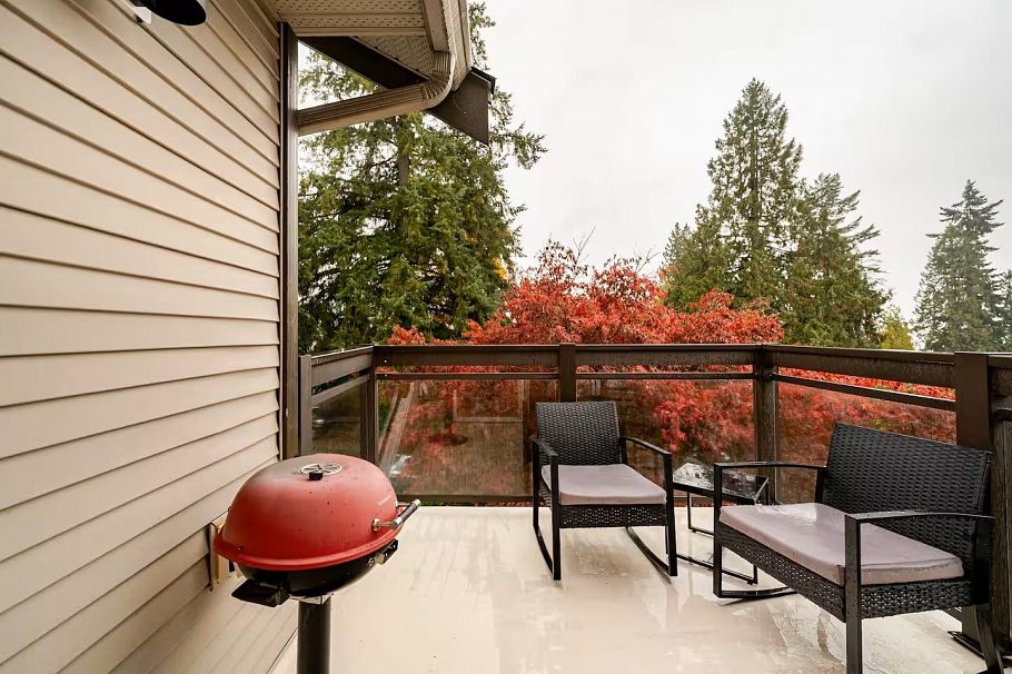336 E 26th Street North Vancouver, BC - 18