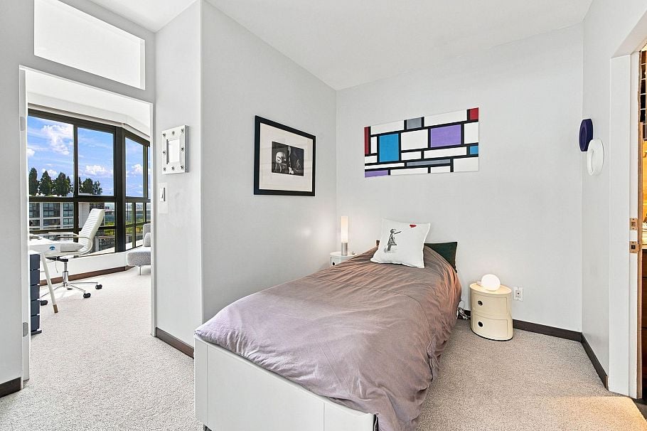 2301 909 Burrard Street Vancouver, BC - 26