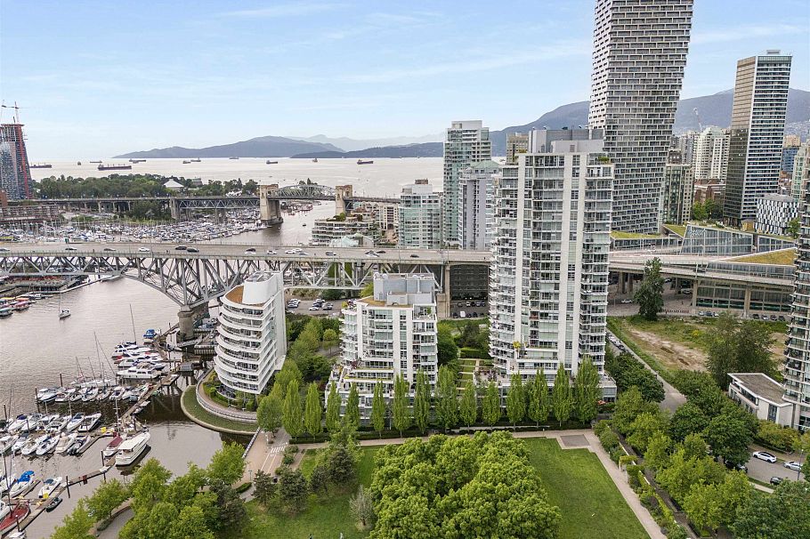 605 633 Kinghorne Mews Vancouver, BC - 33