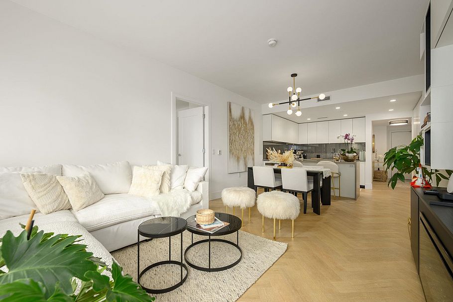 204 4675 Cambie Street Vancouver, BC - 1