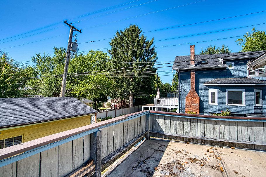2675 Mackenzie Street Vancouver, BC - 16