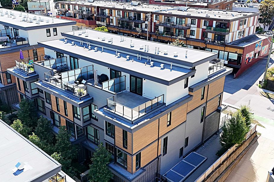 3930 Dumfries Street Vancouver, BC - 38