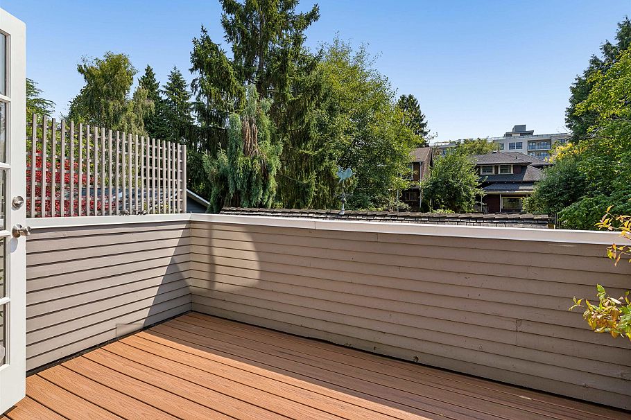 2760 W 2nd Avenue Vancouver, BC - 21