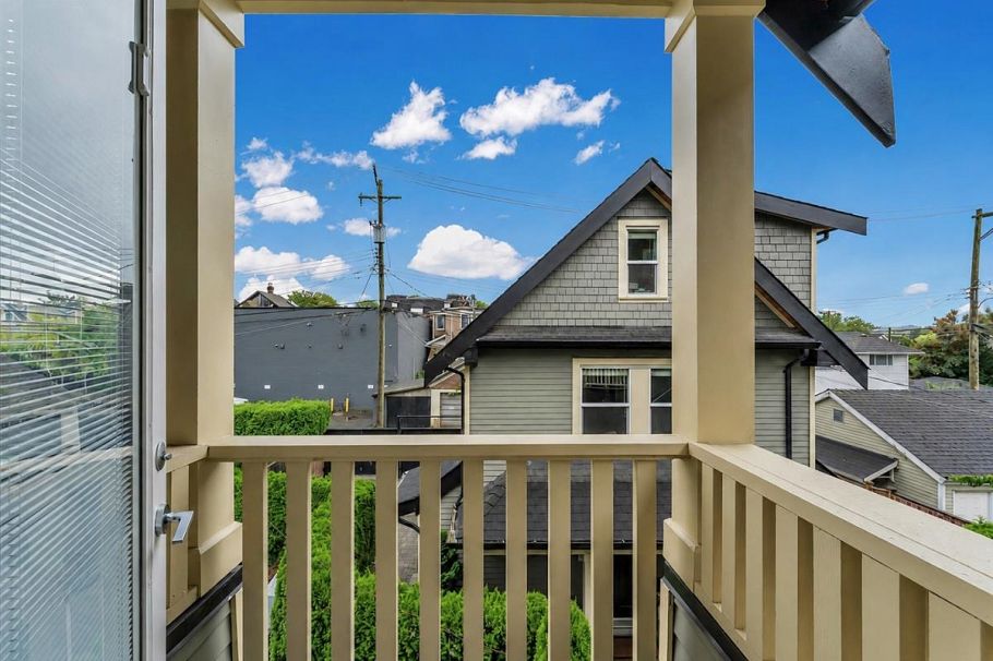 2 1136 E Pender Street Vancouver, BC - 11