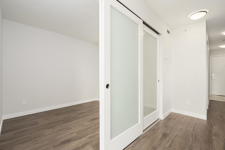 2110 833 Seymour Street Vancouver, BC - 17