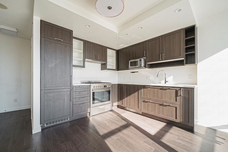 2601 5515 Boundary Road Vancouver, BC - 6